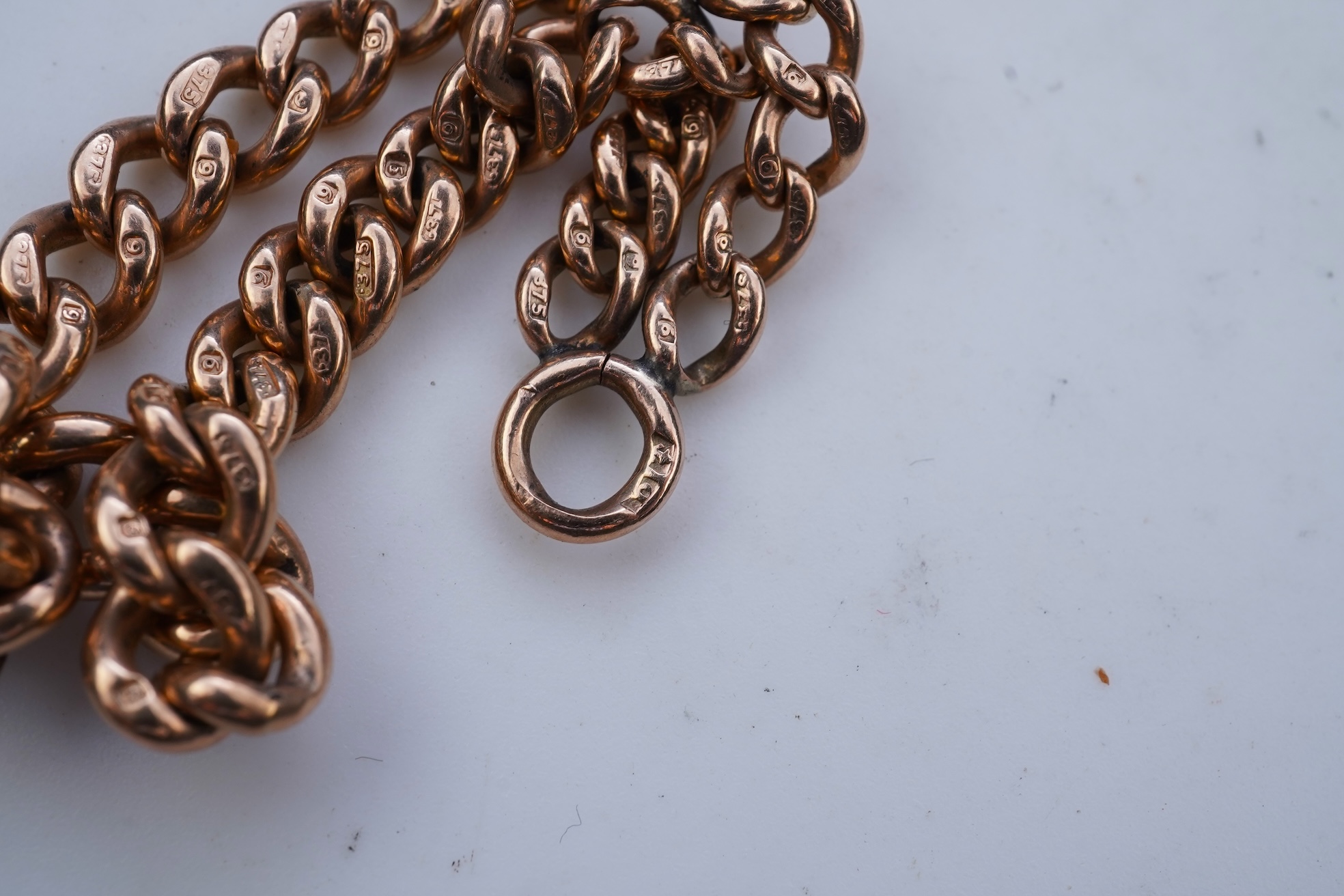 A gold bracelet, circa 1915